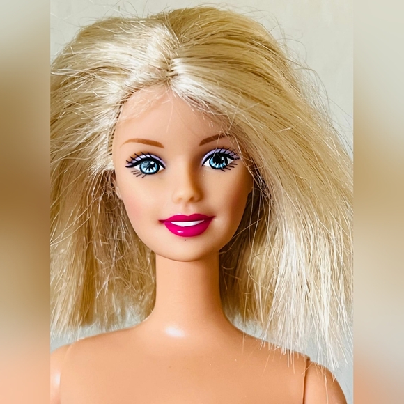 Vintage barbie doll fashion doll - Picture 4 of 12